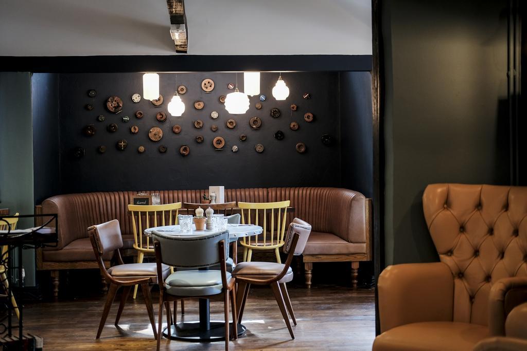Cromwell Arms Country Pub With Rooms Romsey Εξωτερικό φωτογραφία