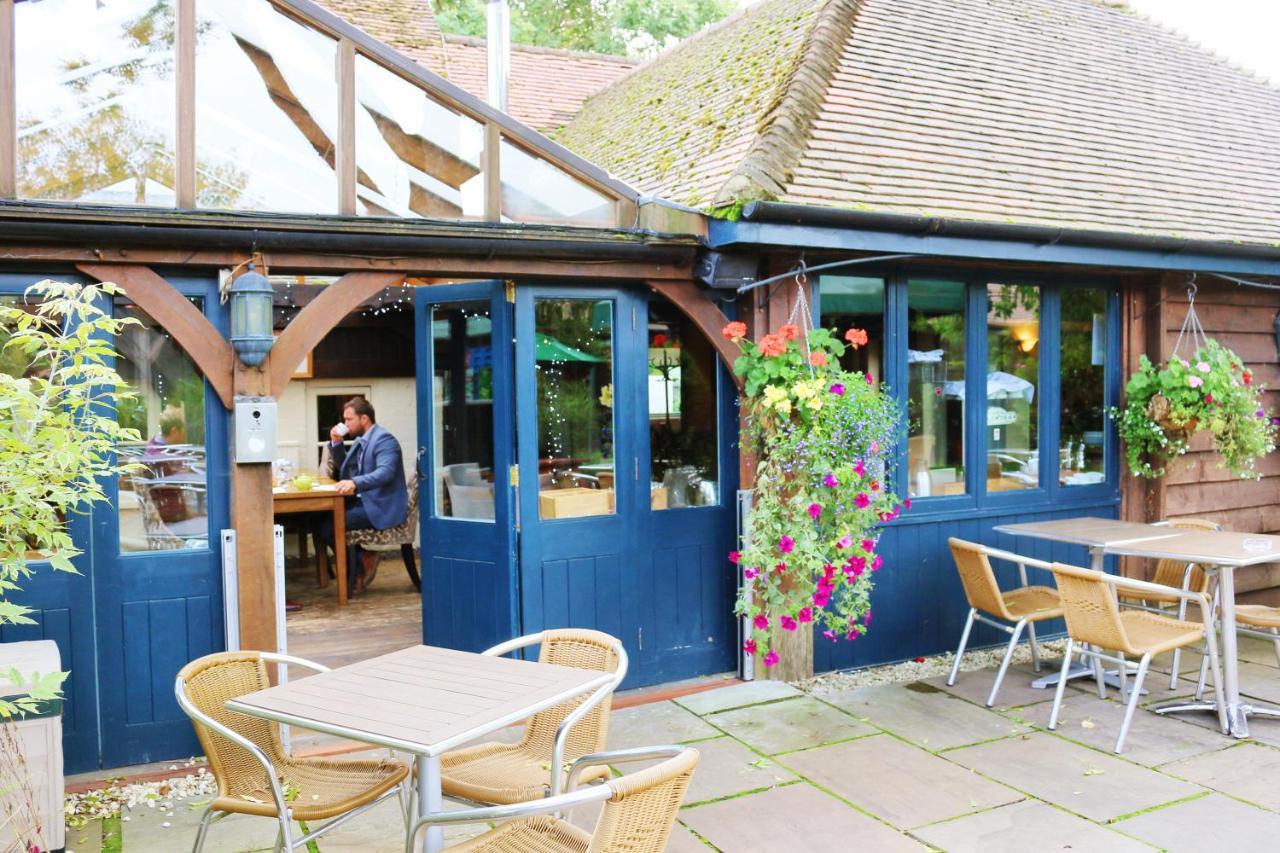 Cromwell Arms Country Pub With Rooms Romsey Εξωτερικό φωτογραφία