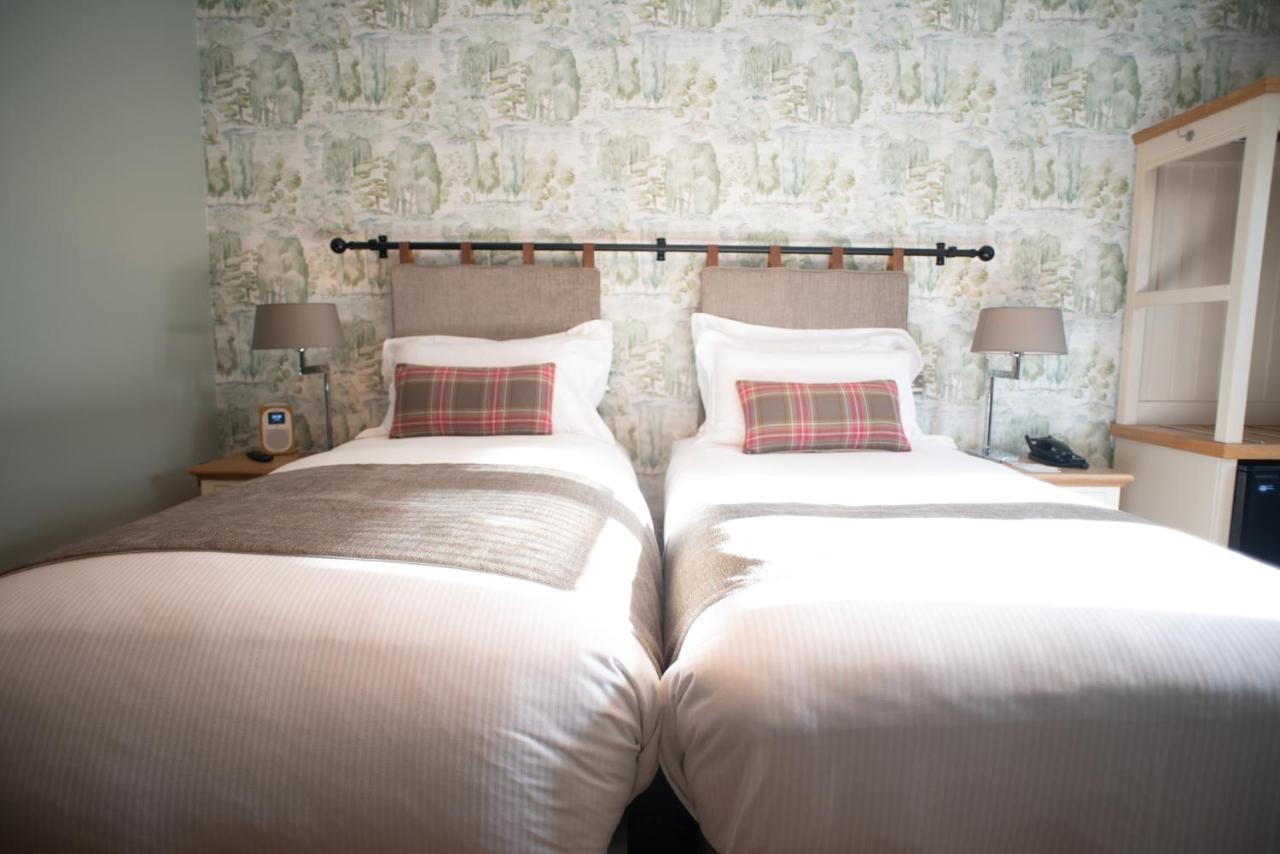 Cromwell Arms Country Pub With Rooms Romsey Εξωτερικό φωτογραφία