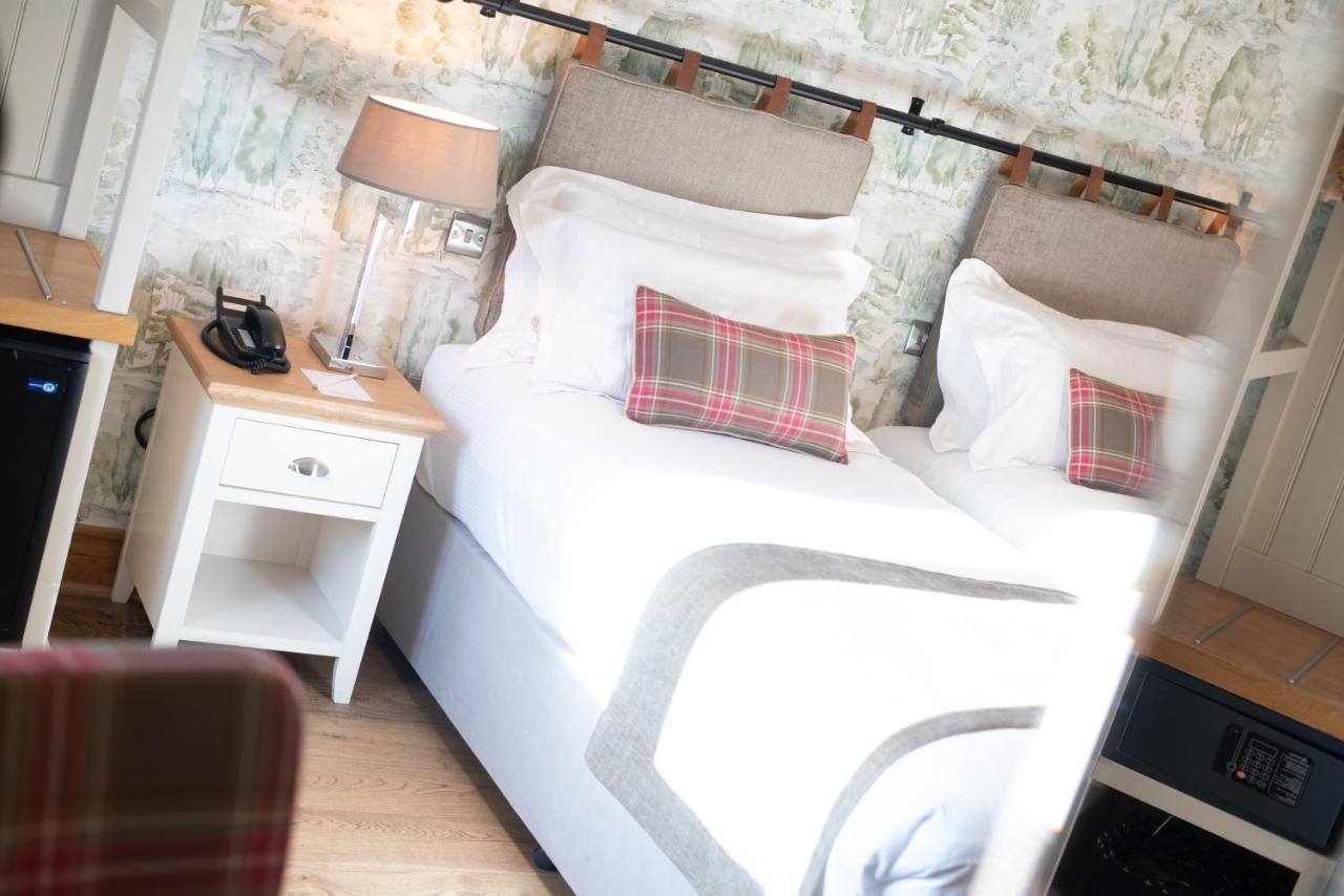 Cromwell Arms Country Pub With Rooms Romsey Εξωτερικό φωτογραφία