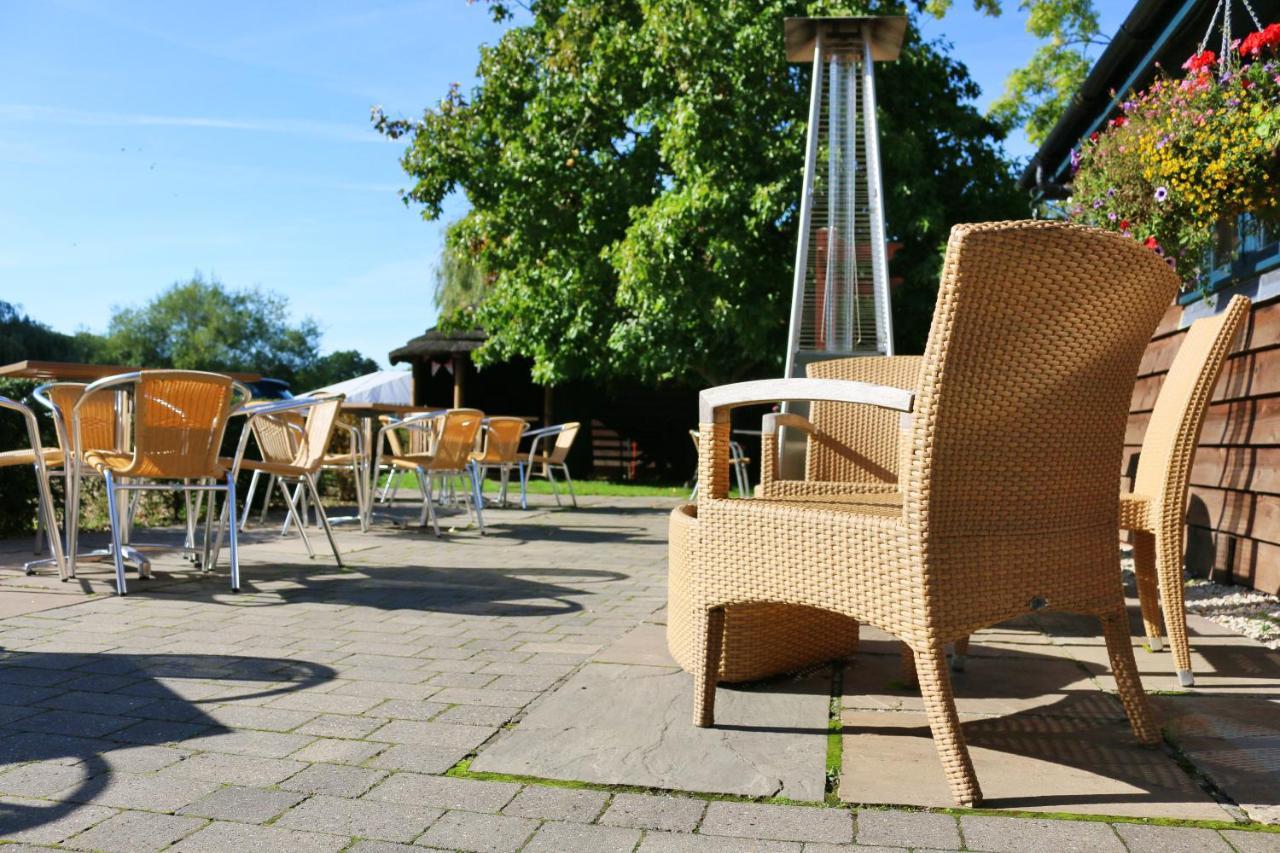 Cromwell Arms Country Pub With Rooms Romsey Εξωτερικό φωτογραφία