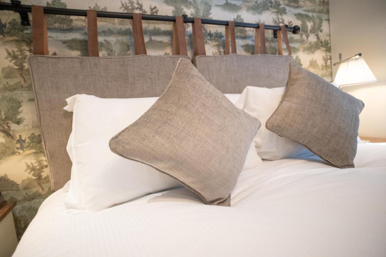 Cromwell Arms Country Pub With Rooms Romsey Εξωτερικό φωτογραφία