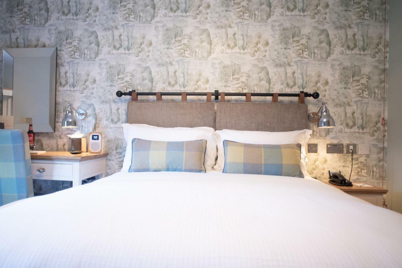 Cromwell Arms Country Pub With Rooms Romsey Εξωτερικό φωτογραφία